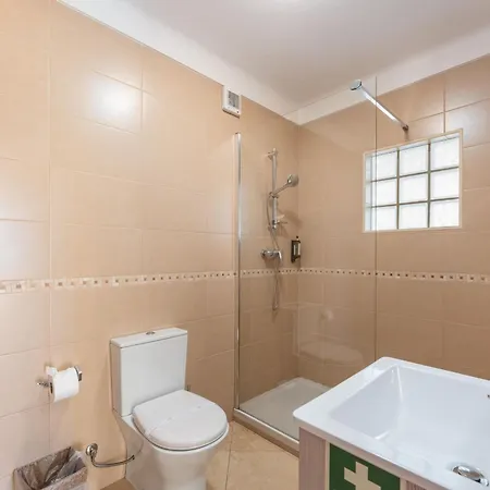 Apartamento Wonderful 3 Bdr Duplex W/ Terrace By Lovelystay