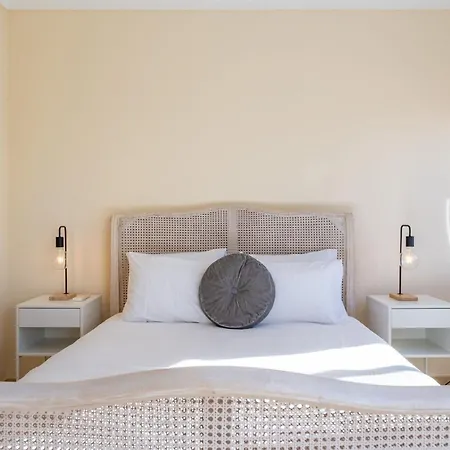 Apartamento Wonderful 3 Bdr Duplex W/ Terrace By Lovelystay Alvor