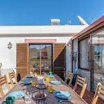 Wonderful 3 Bdr Duplex W/ Terrace By Lovelystay *