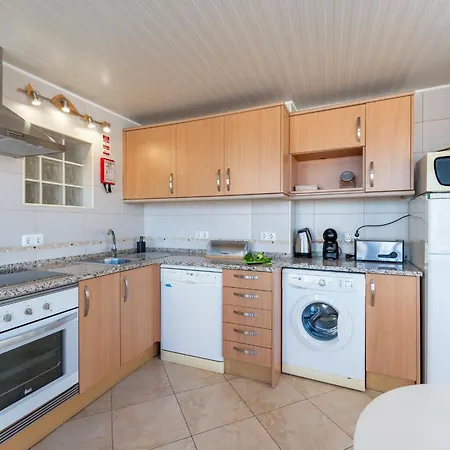 Wonderful 3 Bdr Duplex W/ Terrace By Lovelystay *