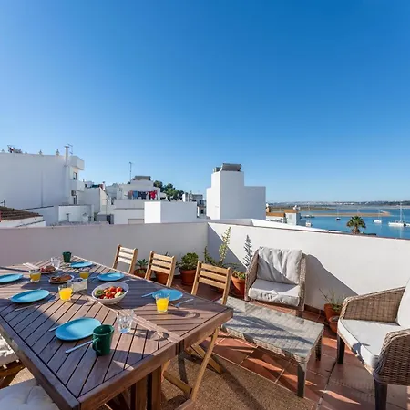 Apartment Wonderful 3 Bdr Duplex W/ Terrace By Lovelystay